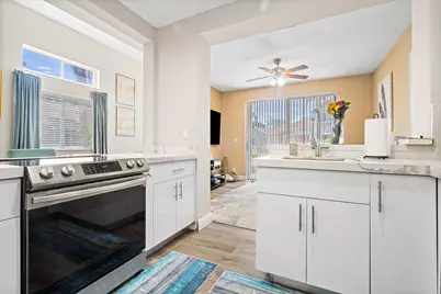 15822 SW 10th Street, Pembroke Pines, FL 33027 - Photo 12