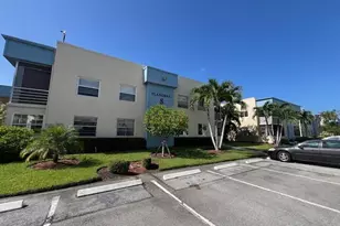 897 Flanders S, Delray Beach, FL 33484 - Photo 1