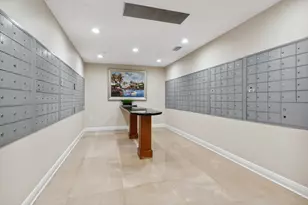 3000 N Ocean Dr, Singer Island, FL 33404 - Photo 32