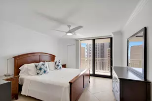 3000 N Ocean Dr, Singer Island, FL 33404 - Photo 12