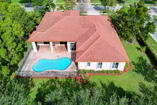 8123 Woodslanding Trail, West Palm Beach, FL 33411 - Photo 46