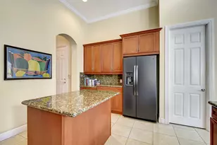 8123 Woodslanding Trail, West Palm Beach, FL 33411 - Photo 14