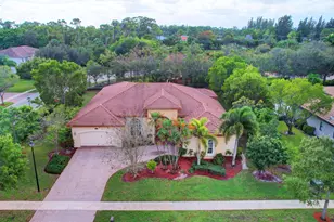 8123 Woodslanding Trail, West Palm Beach, FL 33411 - Photo 40