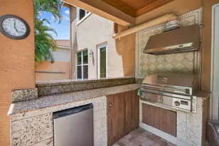247 Sedona Way, Palm Beach Gardens, FL 33418 - Photo 64