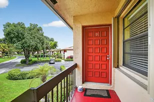 9268 Vista Del Lago, Boca Raton, FL 33428 - Photo 2