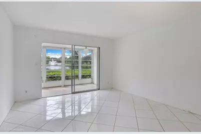 2305 Lucaya Lane #G1, Pompano Beach, FL 33066 - Photo 4