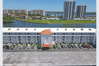 20 Yacht Club Drive #403, North Palm Beach, FL 33408 - Photo 2