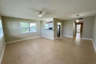 139 Sheffield F, West Palm Beach, FL 33417 - Photo 4