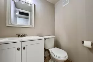 139 Sheffield F, West Palm Beach, FL 33417 - Photo 6