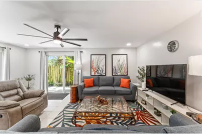 720 N Dixie Highway #303, Lantana, FL 33462 - Photo 10