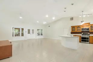 14204 Broken Wing Ln, Palm Beach Gardens, FL 33418 - Photo 10