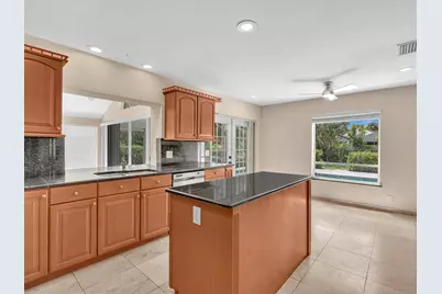 7222 Carmel Court, Boca Raton, FL 33433 - Photo 12