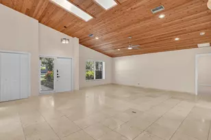 7222 Carmel Ct, Boca Raton, FL 33433 - Photo 6