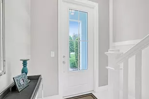 7091 Edison Pl, Palm Beach Gardens, FL 33418 - Photo 6