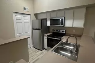 171 SW Palm Dr, Port Saint Lucie, FL 34986 - Photo 4