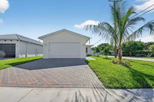 601 N Loxahatchee Dr, Jupiter, FL 33458 - Photo 2