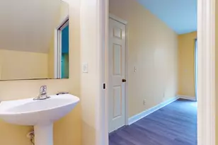 2558 SE Pineland Dr, Port Saint Lucie, FL 34952 - Photo 8