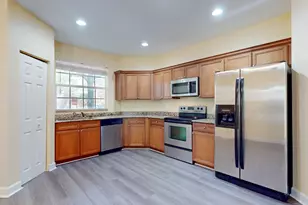 2558 SE Pineland Dr, Port Saint Lucie, FL 34952 - Photo 14