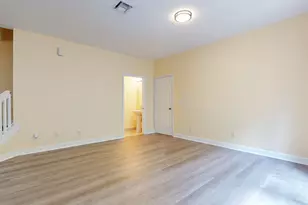 2558 SE Pineland Dr, Port Saint Lucie, FL 34952 - Photo 6