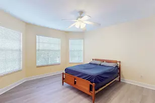 2558 SE Pineland Dr, Port Saint Lucie, FL 34952 - Photo 30