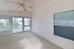 207 N Heron Dr, Briny Breezes, FL 33435 - Photo 12