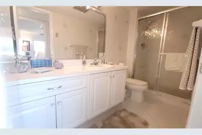 209 Greenbrier A, West Palm Beach, FL 33417 - Photo 24