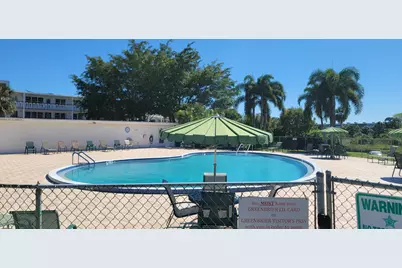 209 Greenbrier A, West Palm Beach, FL 33417 - Photo 32