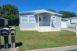 1555 SW 35th Cir, Okeechobee, FL 34974 - Photo 2