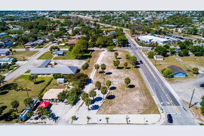 4878 SE Commerce Avenue, Stuart, FL 34997 - Photo 6