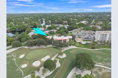 200 Jacaranda Country Club Drive #3c, Plantation, FL 33324 - Photo 2