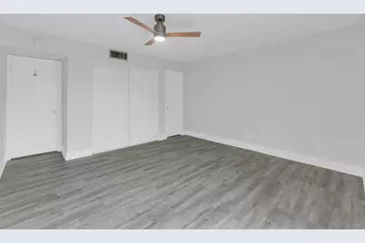 200 Jacaranda Country Club Drive #3c, Plantation, FL 33324 - Photo 18