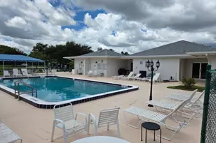 7205 W Oakridge Cir, Lantana, FL 33462 - Photo 18