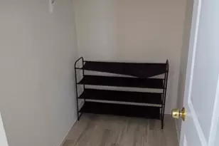 7205 W Oakridge Cir, Lantana, FL 33462 - Photo 10