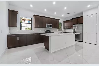 7115 Edison Place, Palm Beach Gardens, FL 33418 - Photo 14