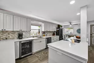 5759 Phoenix Palm Ct, Delray Beach, FL 33484 - Photo 8