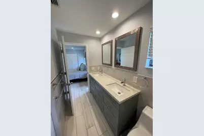 6157 Sunny Pointe Circle, Delray Beach, FL 33484 - Photo 18
