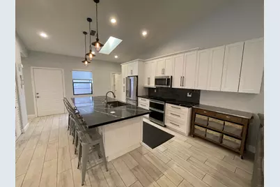 6157 Sunny Pointe Circle, Delray Beach, FL 33484 - Photo 8