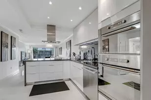 3605 S Ocean Blvd, South Palm Beach, FL 33480 - Photo 2