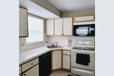 23 Colonial Club Drive #200, Boynton Beach, FL 33435 - Photo 12