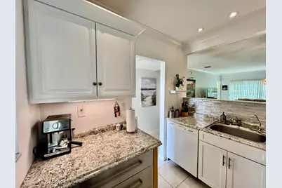 5161 W Oakland Park Boulevard #206, Fort Lauderdale, FL 33313 - Photo 10