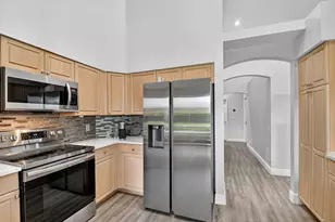 6900 Cairnwell Dr, Boynton Beach, FL 33472 - Photo 10