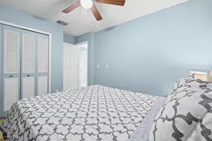 767 SE Chaloupe Ave, Port Saint Lucie, FL 34983 - Photo 28