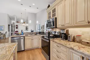 5834 Parkwalk Cir W, Boynton Beach, FL 33472 - Photo 16