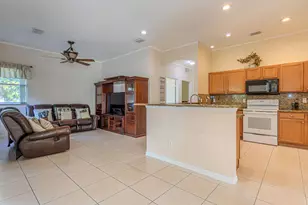 1518 SW Hutchins St, Port Saint Lucie, FL 34983 - Photo 10