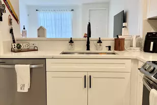 4199 Napoli Lake Dr, Riviera Beach, FL 33410 - Photo 16