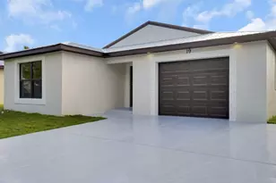 31 Florida Way, Port Saint Lucie, FL 34952 - Photo 1