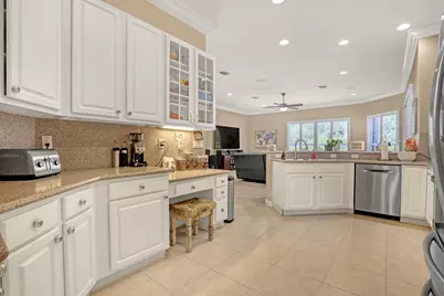 11880 Torreyanna Circle, West Palm Beach, FL 33412 - Photo 12