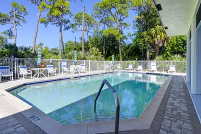 10976 SE Sea Pines Circle, Hobe Sound, FL 33455 - Photo 22