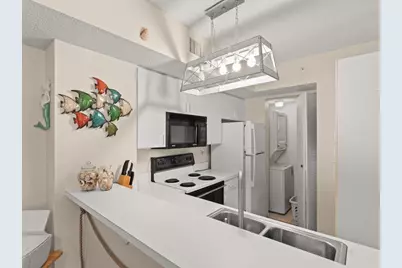 1590 S 42nd Circle #208, Vero Beach, FL 32967 - Photo 14