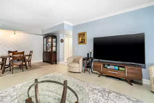 6314 Longboat Ln W, Boca Raton, FL 33433 - Photo 10